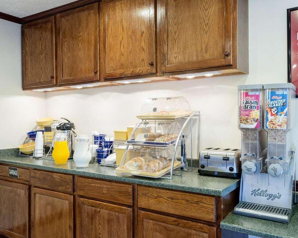 Econo Lodge Kosciusko Ресторан фото